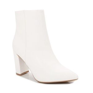 🆕 Classic White Ankle Booties